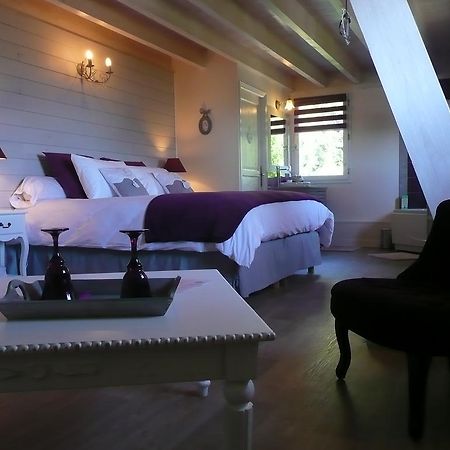 La Maison Sur Les Nuages Hotell Saint-Christophe  Rum bild