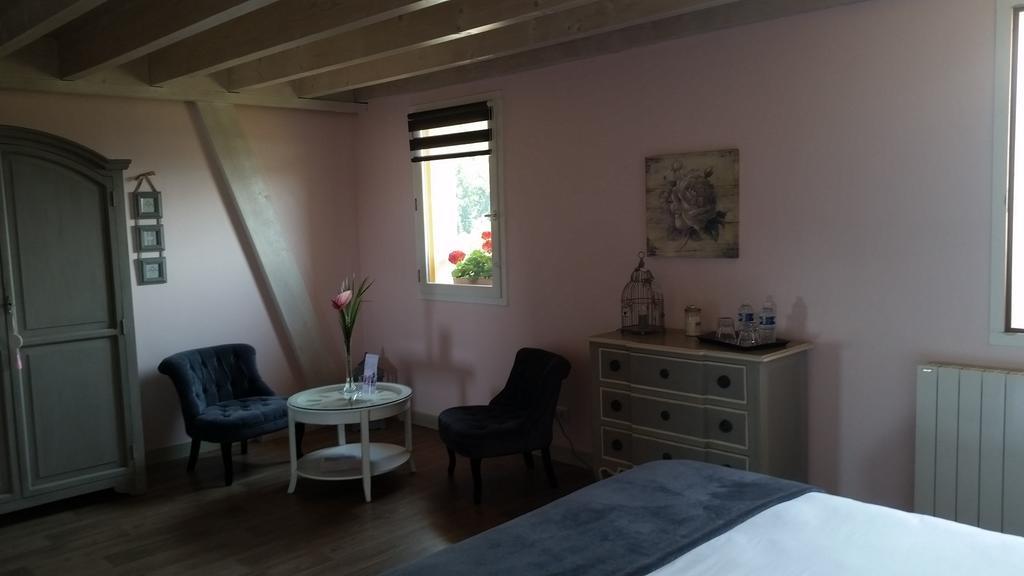 La Maison Sur Les Nuages Hotell Saint-Christophe  Exteriör bild