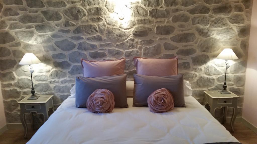 La Maison Sur Les Nuages Hotell Saint-Christophe  Exteriör bild